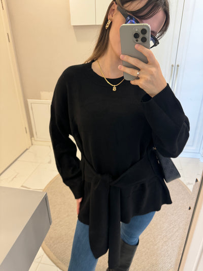 BELDEN BAĞLAMALI SİYAH KAZAK