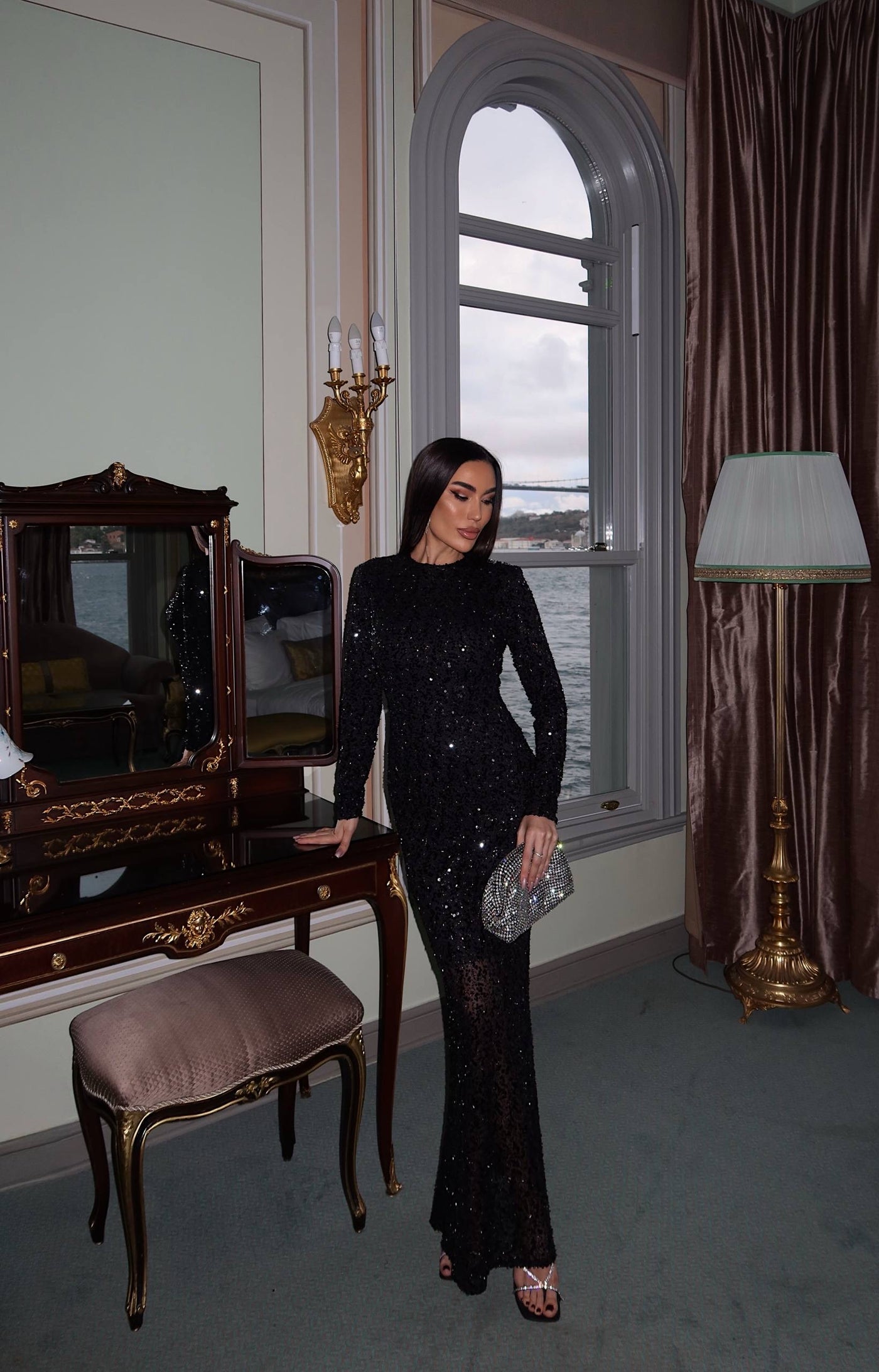 Gala Işıltısı Siyah