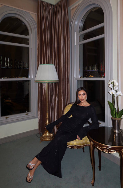 Siyah Parıltılı Elbise