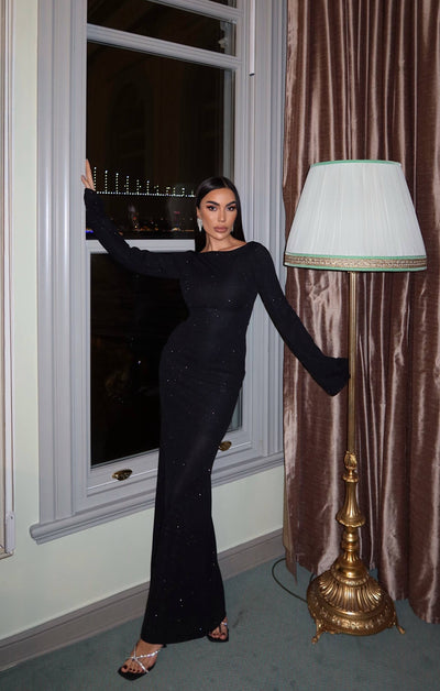 Siyah Parıltılı Elbise